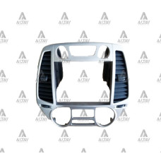 Hyundai i20Teyp Paneli̇ + Kalori̇fer Izgaralari (Di̇gi̇tal Kli̇ma Style Model İçi̇n) I20 09-12